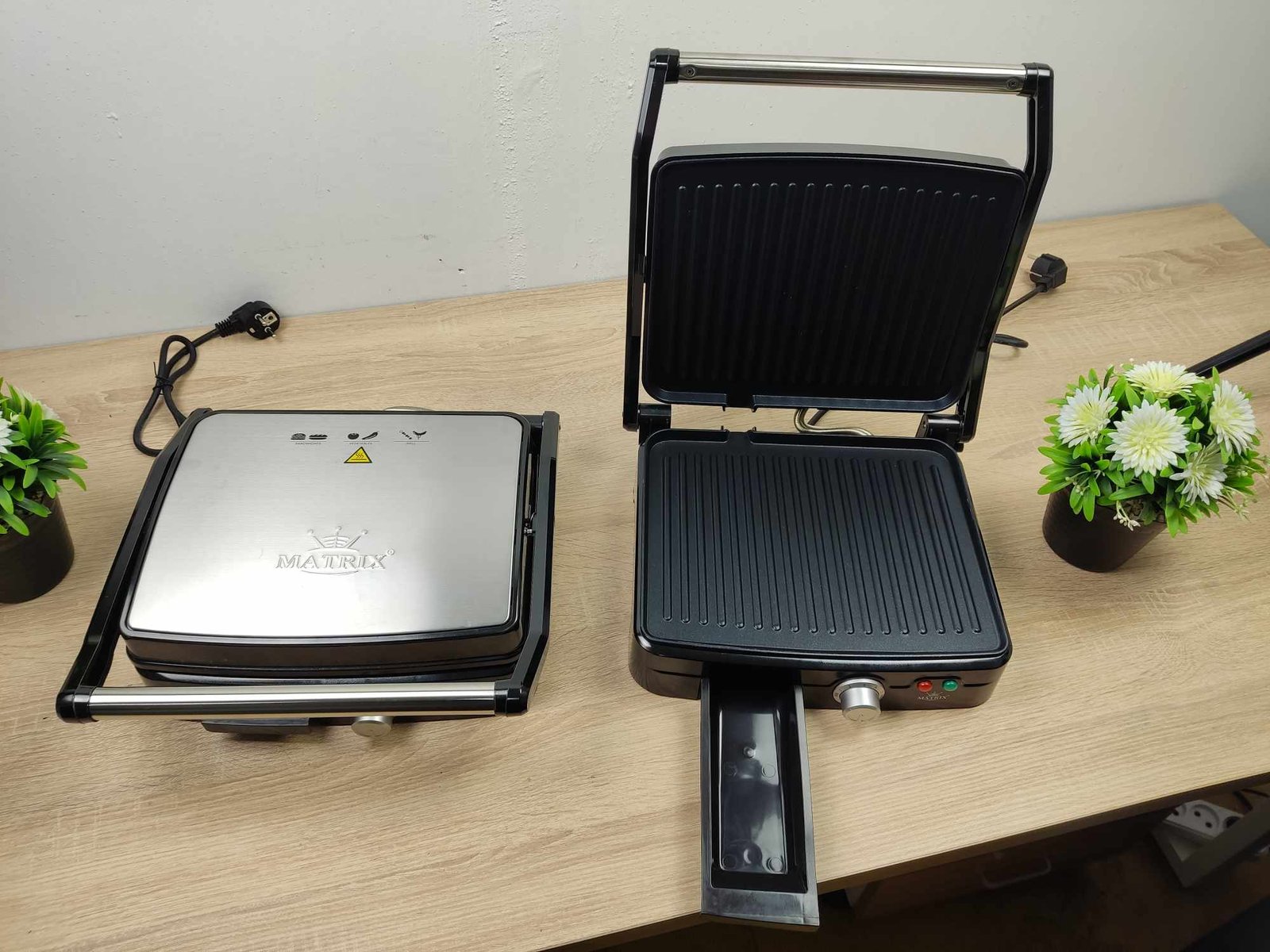 Panineuse Grill Panini / Viande XL - inox - 2200W Matrix – Image 4